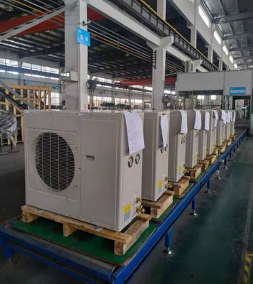 De Koude Zaal van de voedselopslag Condenserende Eenheid binnen Emerson Copeland Compressor